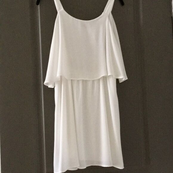One Story Sleeveless Dress with Scoop Neck and Elastic Waist.  Size Small. - Picture 4 of 6